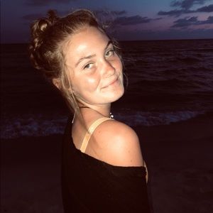 Meet your Posher, Summer